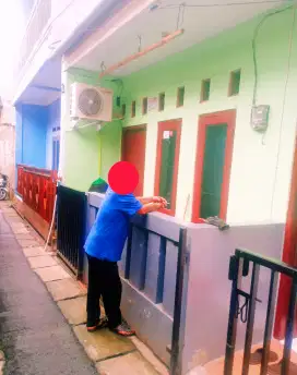Dijual !! Rumah kontrakan , (ruang tamu, kmr Tdr, dapur, kmr mndi )