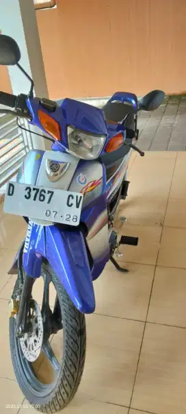 F1zr biru putih 2003 kotamadya full originan