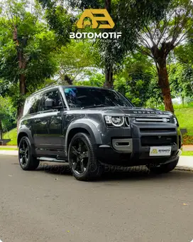 Land Rover Defender 90 P300 X-Dynamic HSE 2021 Grey