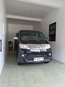 Daihatsu Luxio X 2023