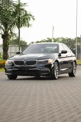 Bos Muda! BMW 520i Luxury 2018 G30 Mercy E200 w213