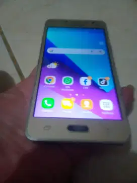 Samsung j2 preme normal tinggal pake layar mulus kaga retak 190k net