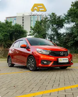 Honda Brio RS 1.2 CVT 2020 Phoenix Orange Pearl On Black