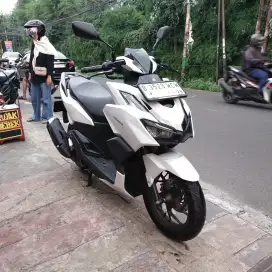 Vario 160 ABS 2023 Mesin Aluss Lengkap Bagus