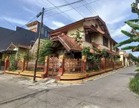 Rumah Luas 225m Ideal Tengahkota Solo