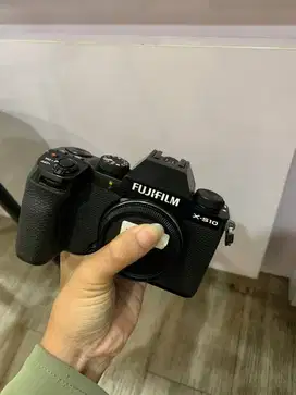 KAMERA FUJIFILM X-S10 BODY ONLY KODE ICM 1108