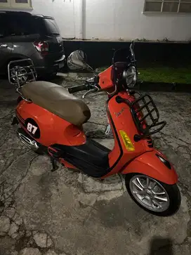 Vespa Primavera 150 i-Get 2021 - Istimewa! Siap Pakai!