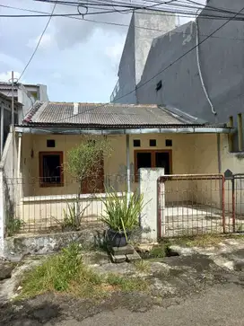 Rumah dijual di Buana Gardenia Pinang Tangerang Dekat Alam Sutera