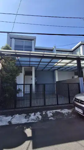 Rumah baru full furnished dan SHM area jalan bkr bandung dekat toha