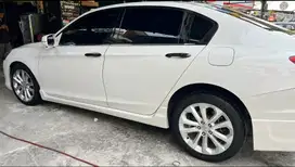 Honda Accord 2013 Bensin