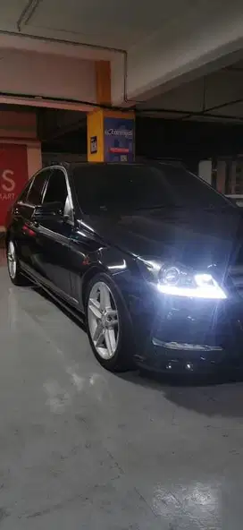 Mercedes-Benz C250 2012 Bensin