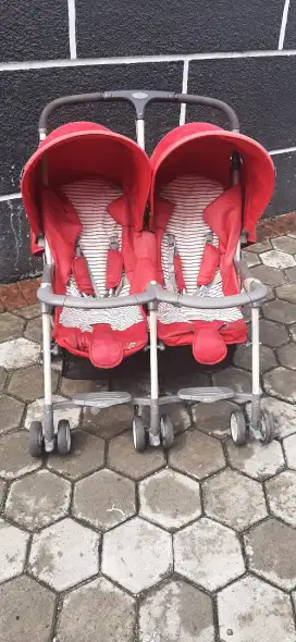 Dijual Stroller bayi kembar gratis electric steam sterilizer