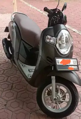Honda scooopy 2023 W sda