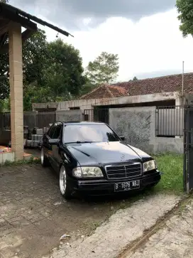 Mercedes-Benz C200 1998 Bensin