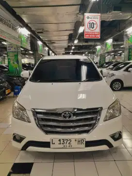 KIJANG INNOVA V A.T 2014 MATIC