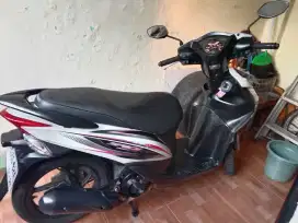 Spacy f1 2013 putih mulus