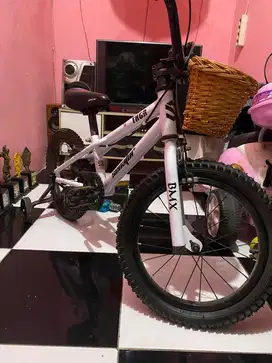 Sepeda BMX ring 16