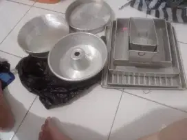 Loyang kue banyak minat langsung k lokasi