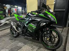 JUAL CEPAT KAWASAKI NINJA 250 FI SE KRT TH 2017
