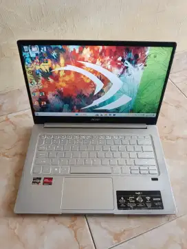 Laptop Acer Swift Ryzen 5 RAM 8GB SSD 512GB Slim