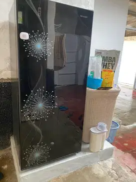 Kulkas sharp 1 pintu