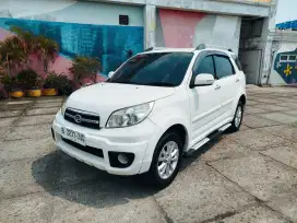 Daihatsu Terios TX AT 2010