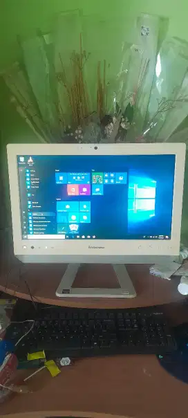 PC all in one lenovo c225