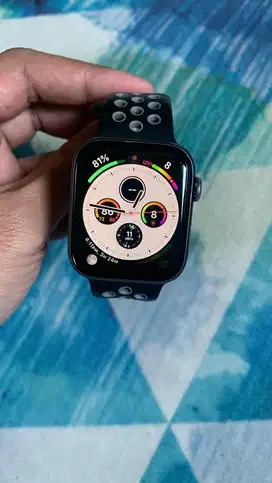 Apple Watch Series 4 44mm GPS+Celluler Fulset Oem