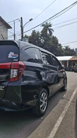 [BEST DEAL] Mobil Daihatsu Sigra 2016 Manual Murah dan Berkualitas