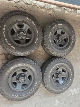 Velg kaleng OEM Jeep Wrangler TJ