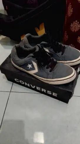 Sepatu Converse Original uk. 43
