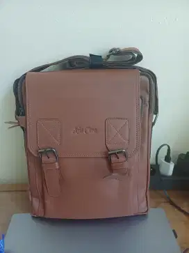 Tas Kulit Pria Coklat Muda