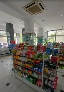 Di butuhkan admin / kasir wanita untuk apotek
