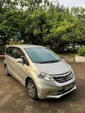 Honda Freed 2013 Bensin