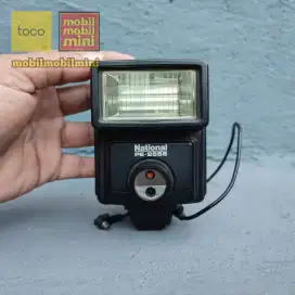 Lampu Flash Kamera Analog NATIONAL PE-2556 (Display Only)