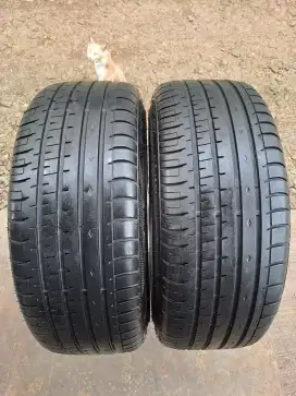 Ban 205/45/17 Accelera PHI-R 2pc 85%