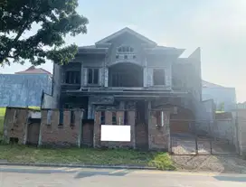 DIJUAL RUMAH CITRALAND RAYA MAIN ROAD DOUBLE WAY DEPAN DUBES US MURAH!