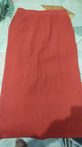ROK SKIRT V UNIQLOO