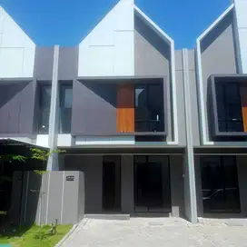 Di Sewakan murah Rumah baru gress Grand Eastern siap huni  surabaya