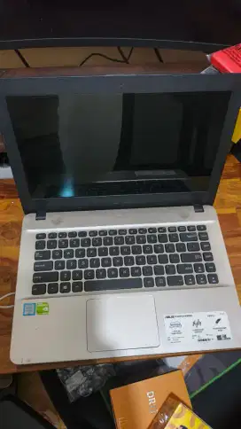 Laptop Asus X441u Versi Dual VGA Sudah SSD