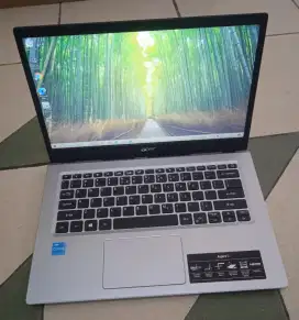 Acer aspire core i3-1114G5. Ram 12gb. Ssd 512gb