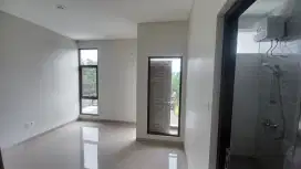 Rumah Bangunan Baru Jupiter Margahayu Raya dkt MIM & JL Soetta