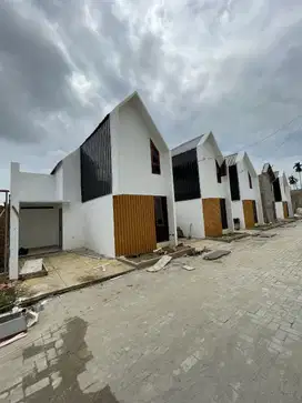 Lokasi Strategis & Akses Angkot—Transportasi Tak Jadi Masalah