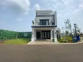Rumah baru kawasan mandiri di metland transyogi