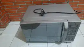 Microwave Panasonic NN-GT35HM