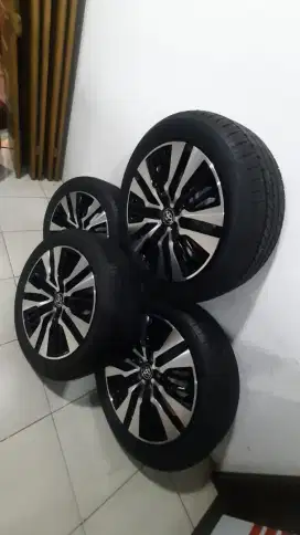 Velg+ban original alphard vellfire r18 bekas rasa baru
