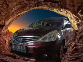 Grand Livina L11