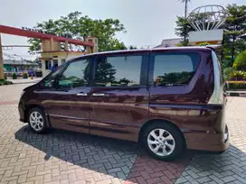 Nissan Serena 2013 Bensin