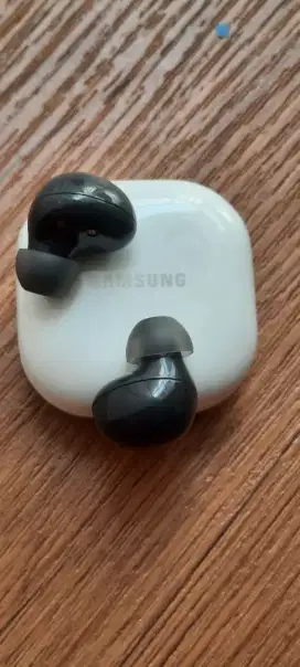 TWS SAMSUNG GALAXY BUDS 2