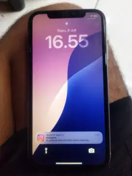 Iphone 11 128 ex inter indosat only/ wifi
